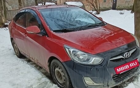 Hyundai Solaris II рестайлинг, 2011 год, 565 000 рублей, 10 фотография