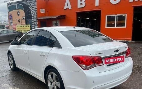 Chevrolet Cruze II, 2014 год, 950 000 рублей, 3 фотография