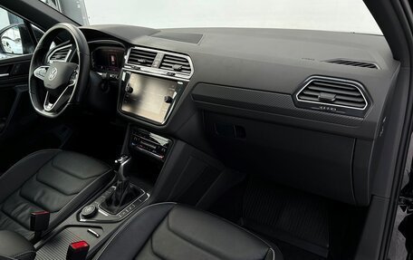 Volkswagen Tiguan II, 2022 год, 3 870 800 рублей, 9 фотография