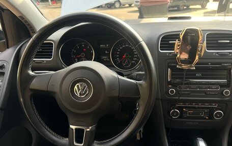 Volkswagen Golf VI, 2012 год, 999 999 рублей, 10 фотография