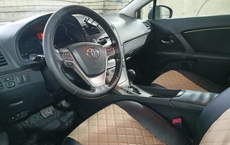 Toyota Avensis III рестайлинг, 2009 год, 1 090 000 рублей, 4 фотография