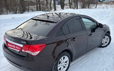 Chevrolet Cruze II, 2014 год, 990 000 рублей, 3 фотография