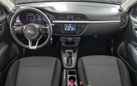 KIA Rio IV, 2018 год, 1 459 000 рублей, 4 фотография