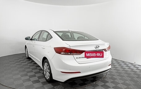 Hyundai Elantra VI рестайлинг, 2017 год, 1 370 000 рублей, 7 фотография