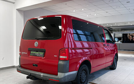 Volkswagen Caravelle T5, 2012 год, 1 968 000 рублей, 6 фотография