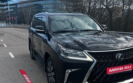 Lexus LX III, 2019 год, 9 300 000 рублей, 2 фотография