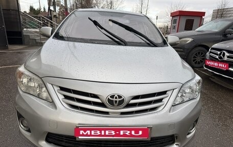 Toyota Corolla, 2011 год, 850 000 рублей, 3 фотография