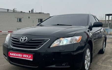 Toyota Camry, 2008 год, 1 300 000 рублей, 2 фотография