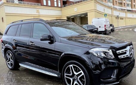 Mercedes-Benz GLS, 2019 год, 6 900 000 рублей, 2 фотография