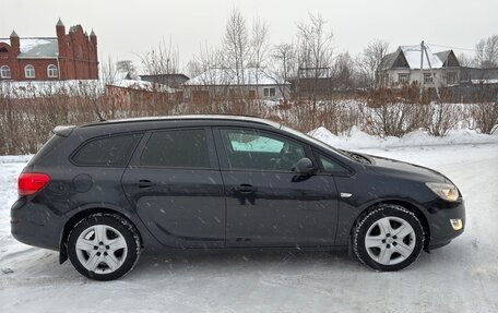 Opel Astra J, 2012 год, 1 050 000 рублей, 14 фотография