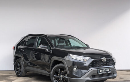 Toyota RAV4, 2021 год, 3 295 000 рублей, 3 фотография