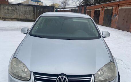 Volkswagen Jetta VI, 2010 год, 780 000 рублей, 1 фотография