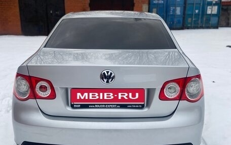 Volkswagen Jetta VI, 2010 год, 780 000 рублей, 2 фотография