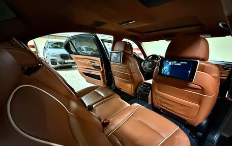 BMW 7 серия, 2013 год, 1 825 000 рублей, 12 фотография