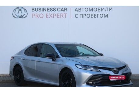 Toyota Camry, 2019 год, 2 750 000 рублей, 3 фотография