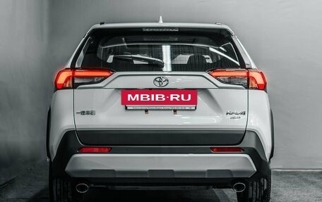 Toyota RAV4, 2025 год, 4 679 000 рублей, 7 фотография