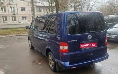 Volkswagen Caravelle T5, 2009 год, 1 590 000 рублей, 3 фотография