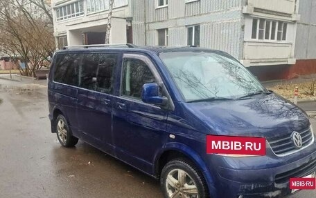 Volkswagen Caravelle T5, 2009 год, 1 590 000 рублей, 4 фотография