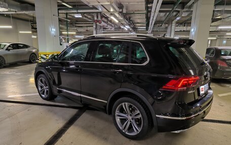 Volkswagen Tiguan II, 2018 год, 3 090 000 рублей, 7 фотография