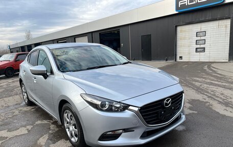 Mazda Axela, 2018 год, 1 350 000 рублей, 1 фотография