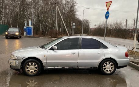 Audi A4, 1999 год, 300 000 рублей, 3 фотография