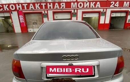 Audi A4, 1999 год, 300 000 рублей, 4 фотография