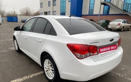 Chevrolet Cruze II, 2013 год, 890 000 рублей, 4 фотография