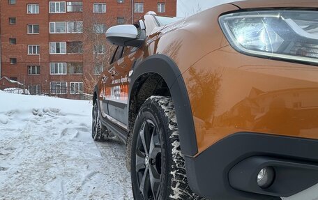 Renault Duster, 2022 год, 1 750 000 рублей, 2 фотография