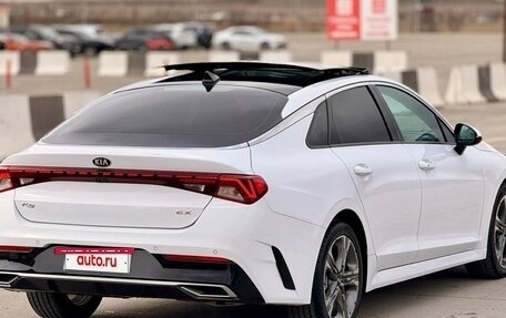 KIA K5, 2021 год, 2 500 000 рублей, 5 фотография