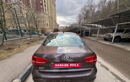 Volkswagen Jetta VI, 2015 год, 825 000 рублей, 1 фотография