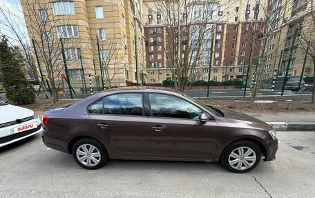 Volkswagen Jetta VI, 2015 год, 825 000 рублей, 2 фотография