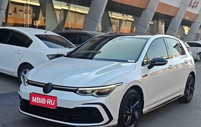 Volkswagen Golf VIII, 2022 год, 2 330 000 рублей, 1 фотография