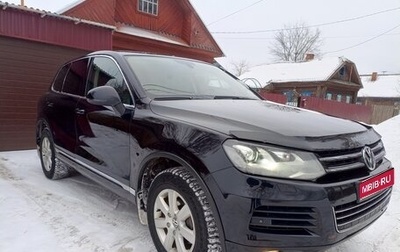 Volkswagen Touareg III, 2011 год, 1 780 000 рублей, 1 фотография