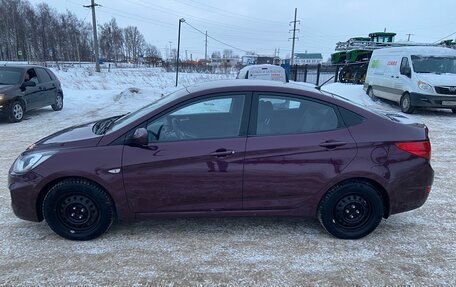 Hyundai Solaris II рестайлинг, 2012 год, 640 000 рублей, 15 фотография