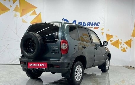 Chevrolet Niva I рестайлинг, 2015 год, 740 000 рублей, 3 фотография