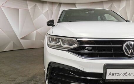 Volkswagen Tiguan II, 2021 год, 4 390 000 рублей, 17 фотография