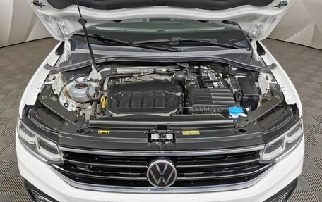 Volkswagen Tiguan II, 2021 год, 4 390 000 рублей, 18 фотография