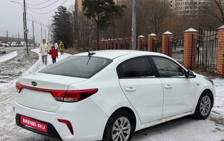 KIA Rio IV, 2018 год, 1 299 000 рублей, 4 фотография