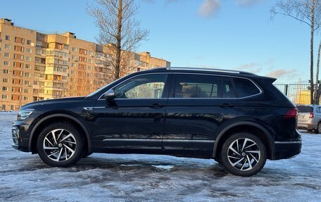 Volkswagen Tiguan II, 2019 год, 3 880 000 рублей, 7 фотография