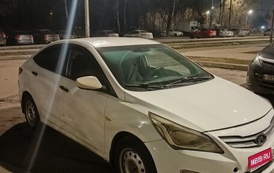 Hyundai Solaris II рестайлинг, 2015 год, 435 000 рублей, 1 фотография