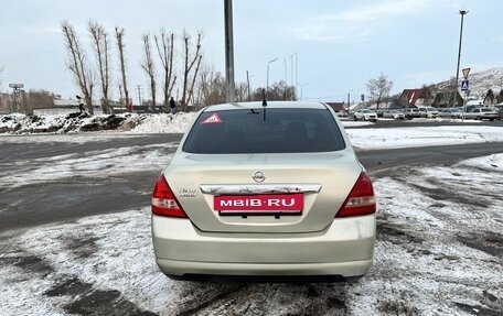 Nissan Tiida, 2004 год, 500 000 рублей, 3 фотография