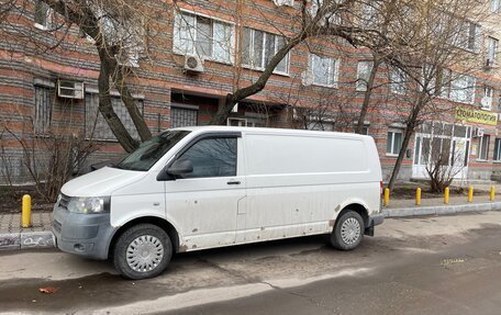 Volkswagen Transporter T5 рестайлинг, 2012 год, 1 600 000 рублей, 2 фотография