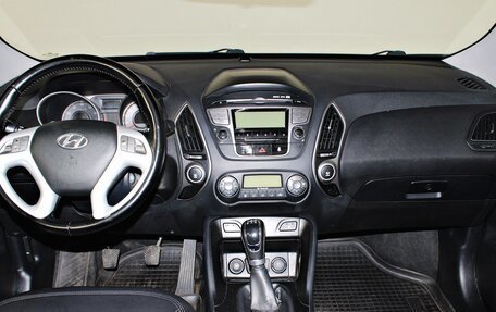 Hyundai ix35 I рестайлинг, 2011 год, 997 000 рублей, 13 фотография