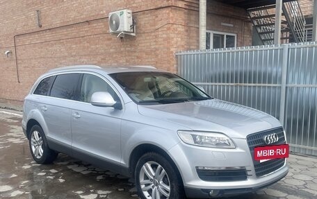 Audi Q7, 2006 год, 1 800 000 рублей, 4 фотография