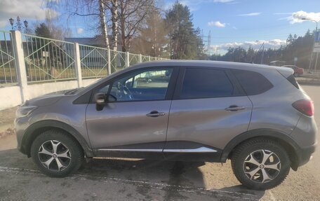 Renault Kaptur I рестайлинг, 2019 год, 1 400 000 рублей, 4 фотография