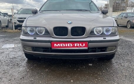 BMW 5 серия, 2000 год, 750 000 рублей, 1 фотография