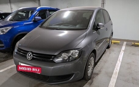 Volkswagen Golf Plus II, 2011 год, 850 000 рублей, 7 фотография