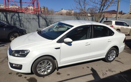 Volkswagen Polo VI (EU Market), 2016 год, 1 170 000 рублей, 2 фотография