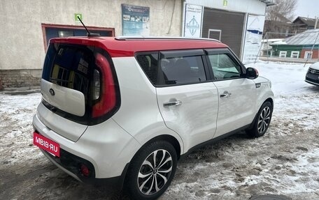 KIA Soul II рестайлинг, 2018 год, 1 920 000 рублей, 6 фотография
