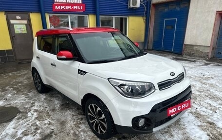 KIA Soul II рестайлинг, 2018 год, 1 920 000 рублей, 8 фотография